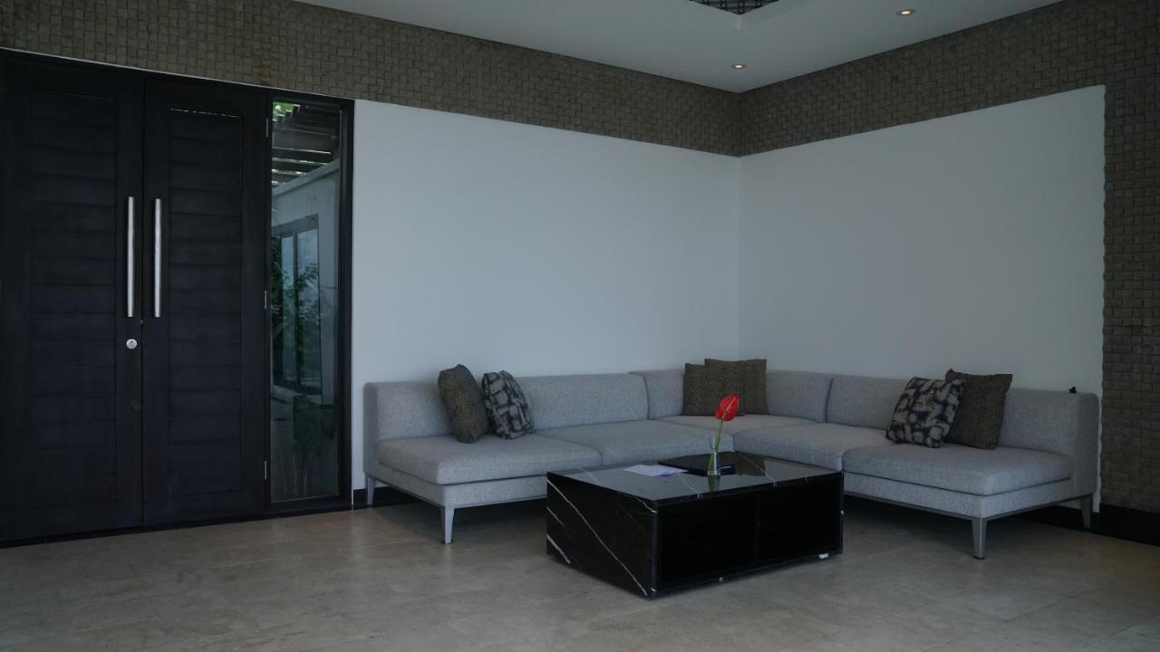 Prasana Villas By Arjani Resorts Uluwatu  Bagian luar foto